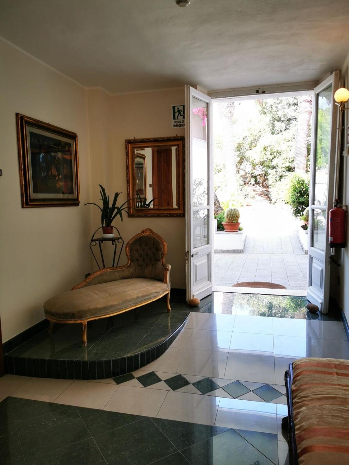 Hotel Hieracon Carloforte  Εξωτερικό φωτογραφία